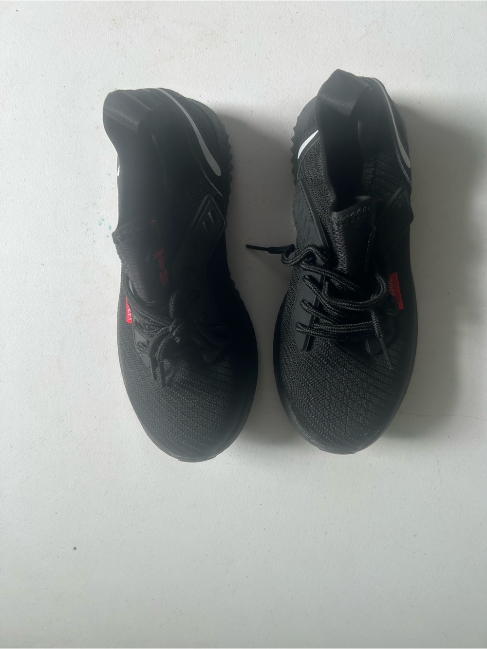 Men's Black Knit Sneakers with Red Detail - Picture 12 of 12